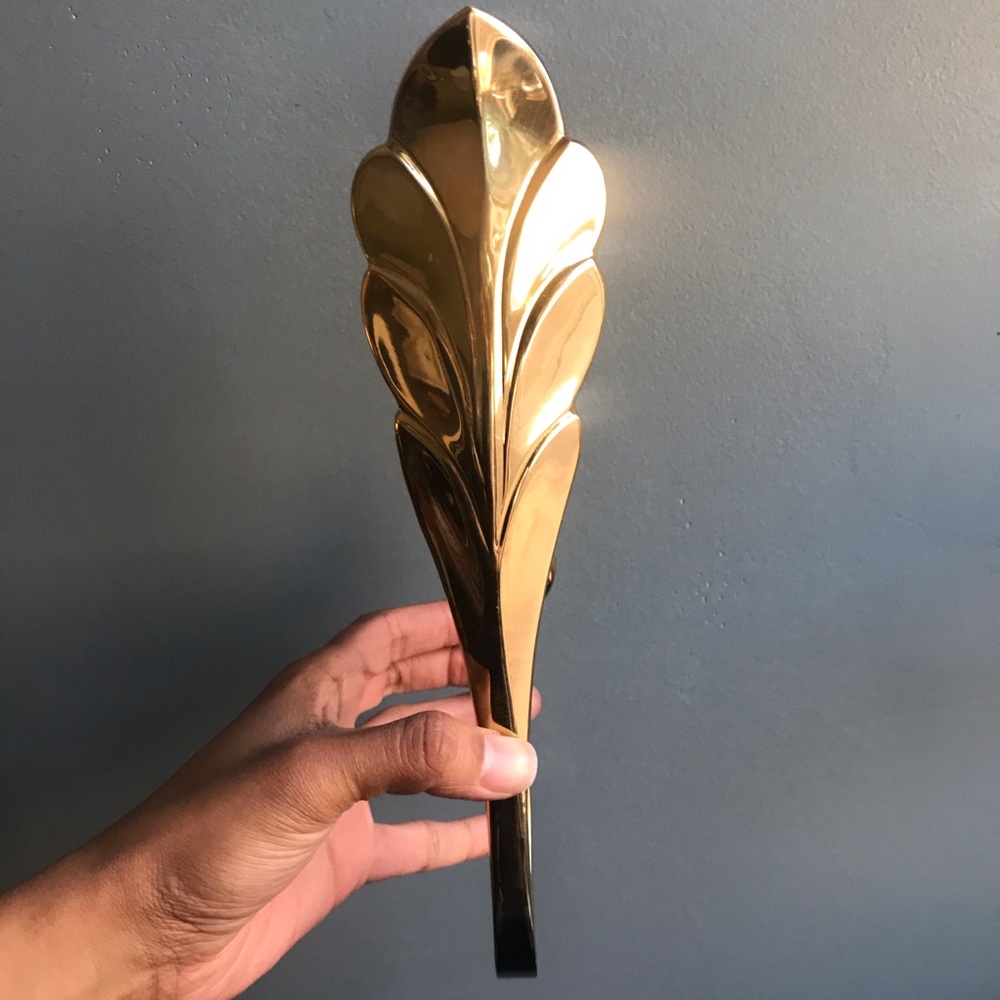 Brass curtain Drawback